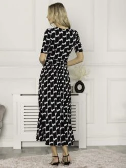 Jolie Moi Akayla Printed Jersey Maxi Dress, Black Geo -Miha Dresses Shop AY621133 BlackGeo 5