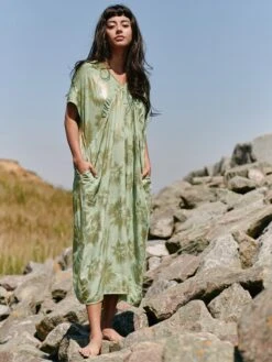 Short Sleeve Tunic Holiday Maxi Dress, Green Abstract -Miha Dresses Shop LQ 0A010 GreenAbstract 6